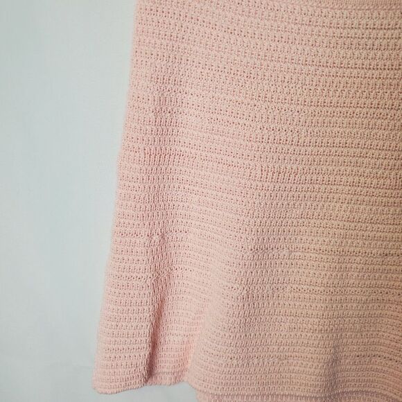 PacSun Pink Crochet Knit Mini Skirt Size Small - Picture 4 of 8